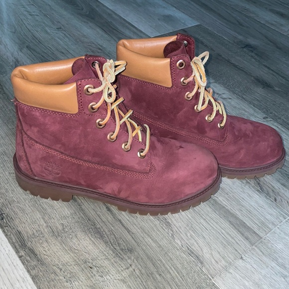 Limited edition Women’s Timberlands - Picture 1 of 5